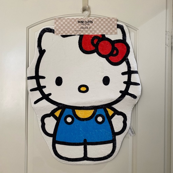 Forever 21 x Hello Kitty Bath Mat. (NWT) - Picture 3 of 8